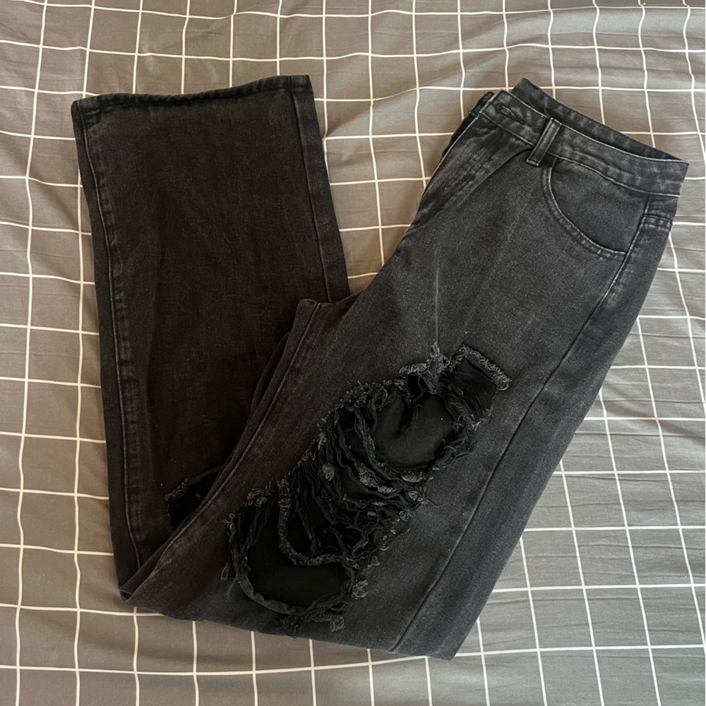 Black Distressed Jeans